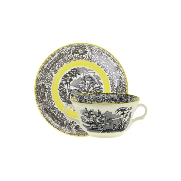 Set de 4 tazas de consomé con platillos colección Negro Vistas Yellow by Aaron Stewart